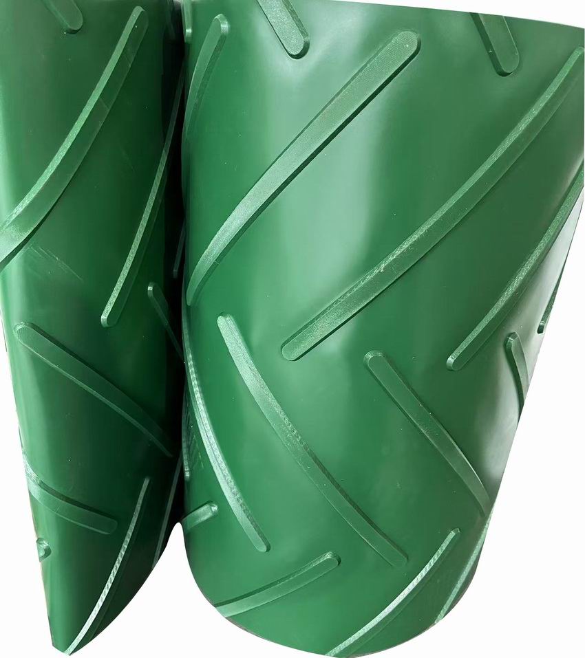 大八字纹输送带